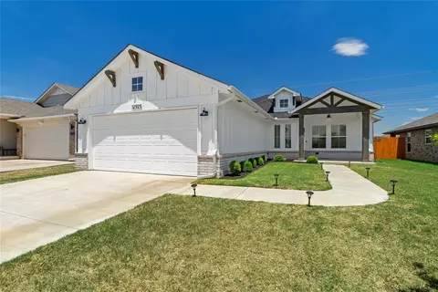 12925 NW 4th St, Yukon, OK 73099