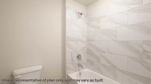 Bath - 5503 Windstone Ln, Norman, OK 73072 photo 2 of 4