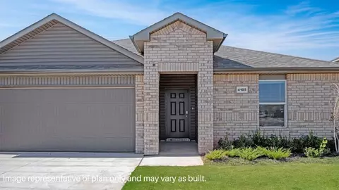 458 Park Place Dr, Newcastle, OK 73065