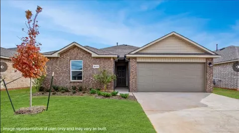 471 Park Place Dr, Newcastle, OK 73065
