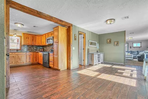 9995 N 1990 Rd, Hammon, OK 73650 photo 11