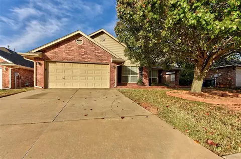 801 Adam Ct, Edmond, OK 73003