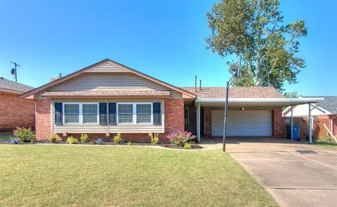 1012 W Silver Meadow Dr, Midwest City, OK 73110