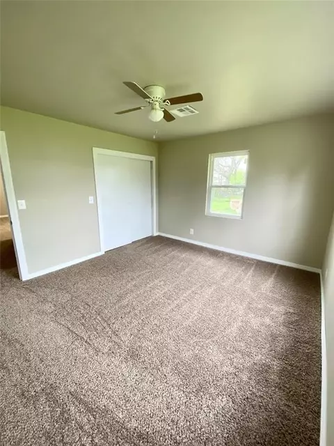 1202 13th St, Prague, OK 74864 photo 6