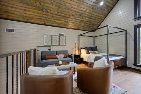 Bedroom - 36 Bear Cedar Trl, Broken Bow, OK 74728 photo 6 of 6