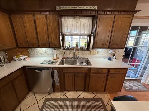 906 E Hamner Park Rd, Carney, OK 74832 photo 18