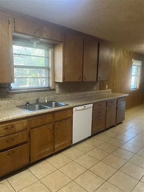 709 N Grady St, Altus, OK 73521 photo 25