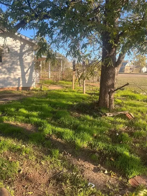 709 N Grady St, Altus, OK 73521 photo 32