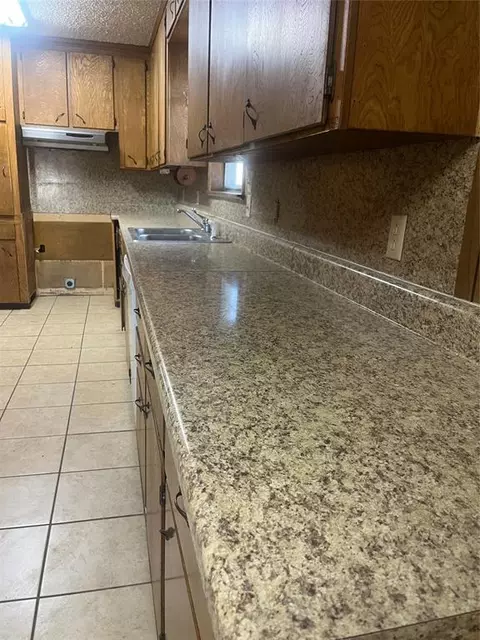 709 N Grady St, Altus, OK 73521 photo 11