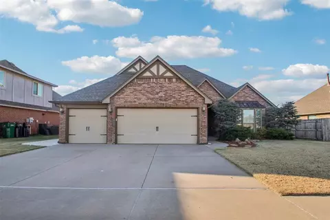 15301 Western Vista Dr, Edmond, OK 73013