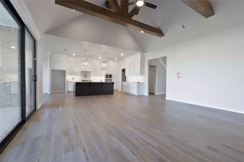 811 NE 33rd St, Moore, OK 73160 photo 3