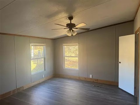 13710 E Imhoff Rd, Norman, OK 73026 photo 5