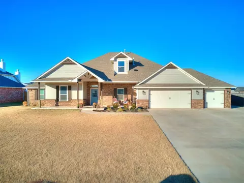 3889 E Ridge Cir NE, Piedmont, OK 73078