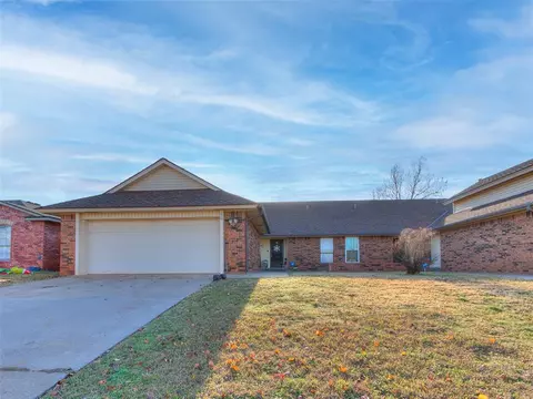 2616 Silvertree Dr, Oklahoma City, OK 73120