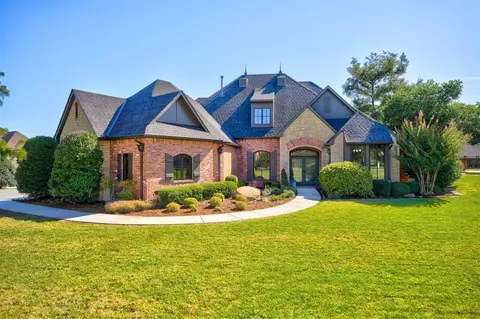 2808 Cumberland Dr, Edmond, OK 73034