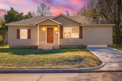 3928 SE 10th St, Del City, OK 73115