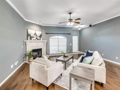 604 Manhattan Dr, Moore, OK 73160 photo 6