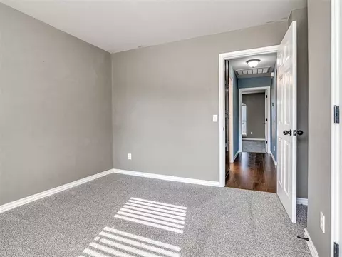 604 Manhattan Dr, Moore, OK 73160 photo 23