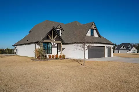 14170 Fox Lair Ln, Edmond, OK 73025
