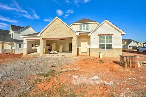 8109 Cal Dr, Edmond, OK 73034