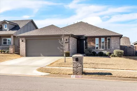 3108 Old Frisco Rd, Norman, OK 73069