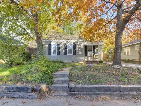 313 S Lahoma Ave, Norman, OK 73069 photo 3