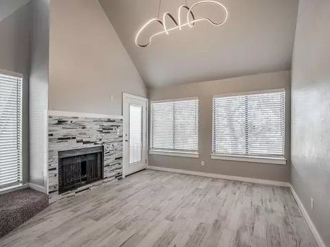 11510 N May Ave #B205, Oklahoma City, OK 73120