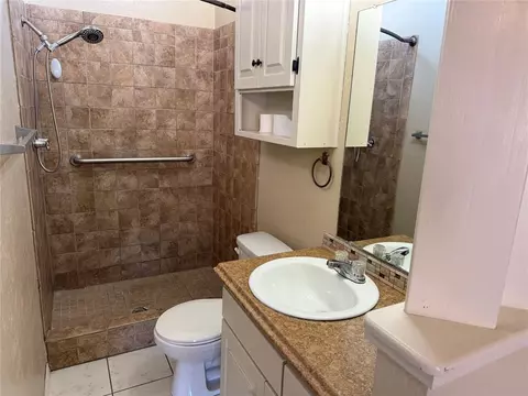 2315 Cedar Brook Dr, Moore, OK 73160 photo 9