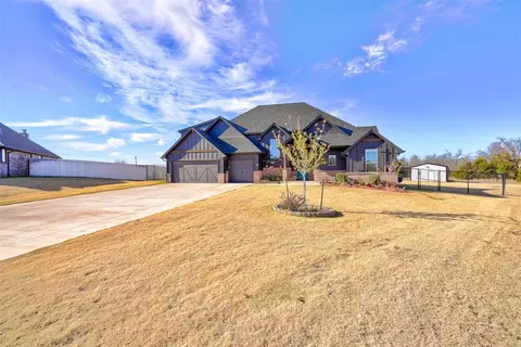13405 Saltgrass Dr, Edmond, OK 73025