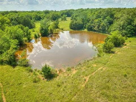 E 788 Rd Road, Cushing, OK 74023