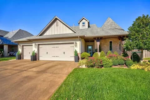 3917 NW 167th Ter, Edmond, OK 73012