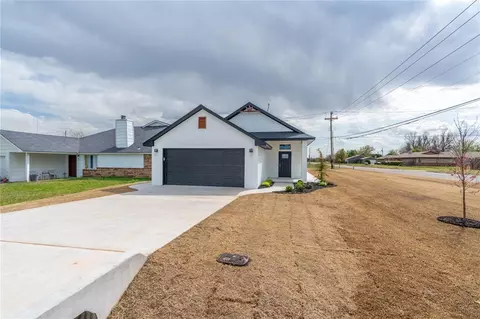 444 NW 115th St, Oklahoma City, OK 73114