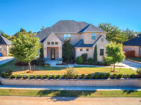 5024 Isle Bridge Ct, Edmond, OK 73034