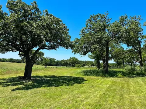 6312 Lake Breeze Dr, Guthrie, OK 73044
