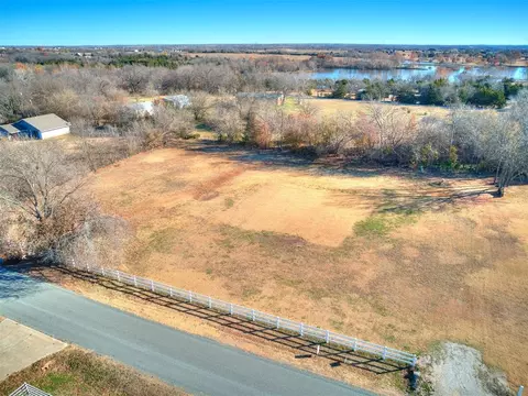 6231 Pyle St, Norman, OK 73071 photo 2