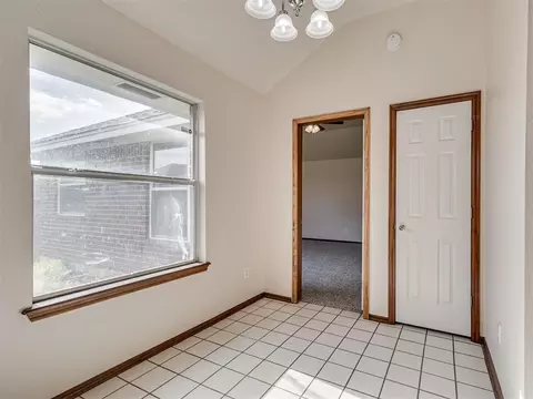 1036 SW 129th St, Moore, OK 73170 photo 15