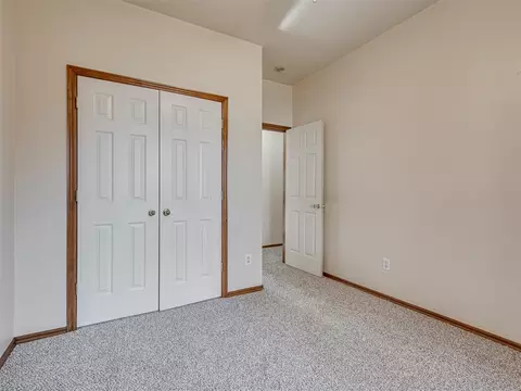 1036 SW 129th St, Moore, OK 73170 photo 25