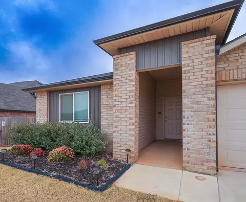 14500 Gravity Falls Ln, Oklahoma City, OK 73142