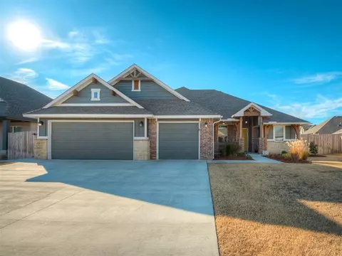 3010 Birmingham Dr, Norman, OK 73071