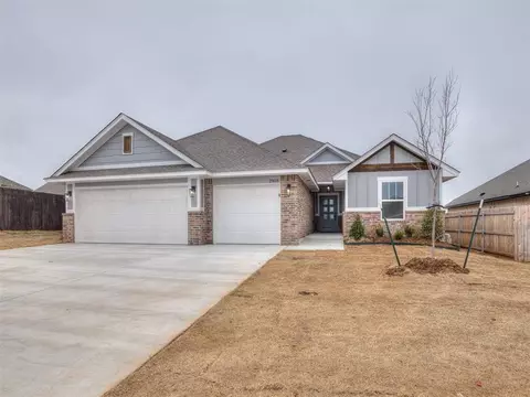 2908 SE 23 St, Moore, OK 73160