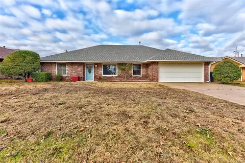 7613 N Ann Arbor Ave, Oklahoma City, OK 73132