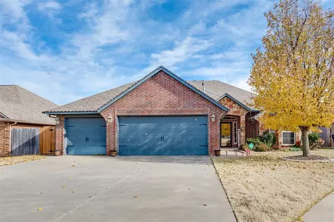 708 Evening Dr, Yukon, OK 73099