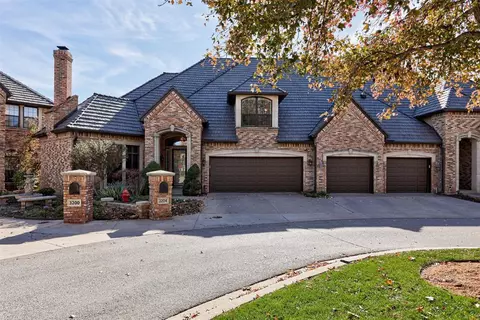 3204 Cotswold Sq, Norman, OK 73072