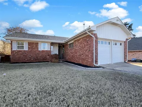 109 Orchard Dr, Chickasha, OK 73018
