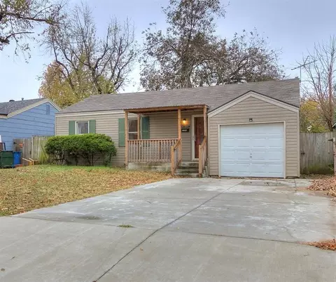 308 W Marshall St, Midwest City, OK 73110