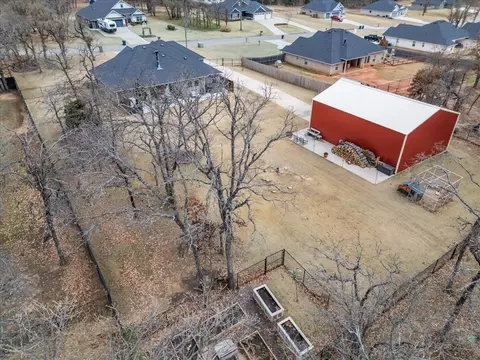 9409 Megans Way, Mcloud, OK 74851 photo 43