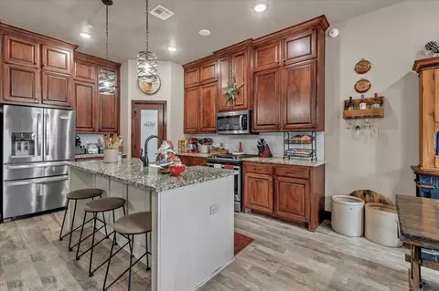 9409 Megans Way, Mcloud, OK 74851 photo 19