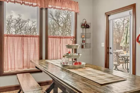 9409 Megans Way, Mcloud, OK 74851 photo 24