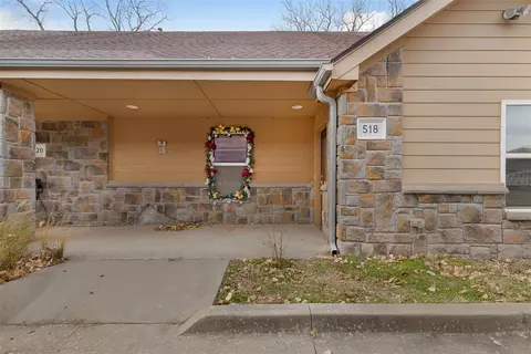 518 E Greenbriar Cir, Stillwater, OK 74075