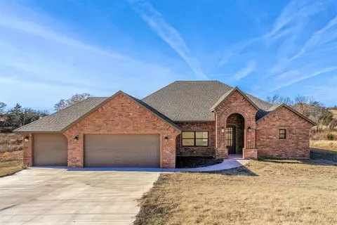 2268 S Murphys Ridge Rd, Blanchard, OK 73010